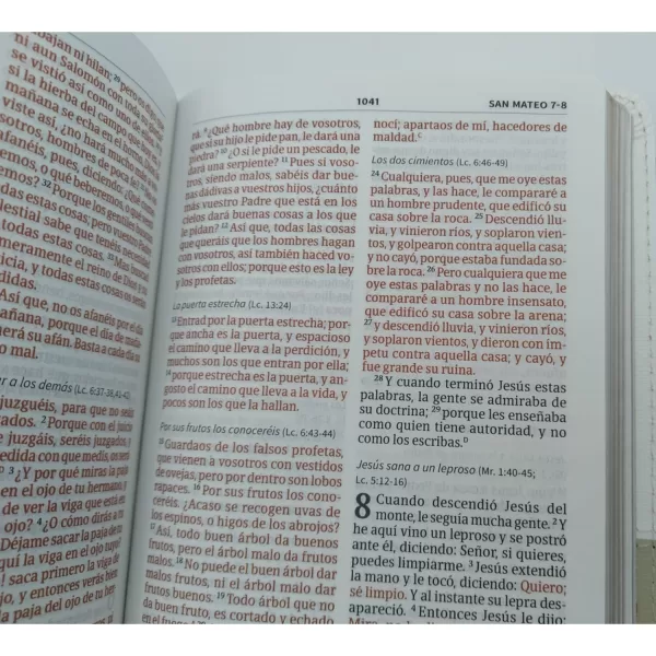 Biblia Reina Valera 1960 Recuerdo de boda filigrana blanco/palo de rosa semi piel concordancia 9P - Imagen 4
